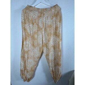 Lotus & Luna Floral Print Harem Pants - Cream on Tan